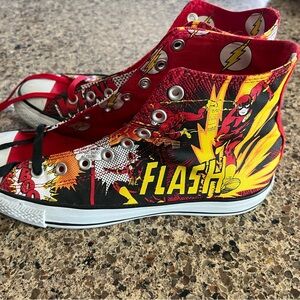 Flash Graphic High-Top Sneakers - Red and Yellow
